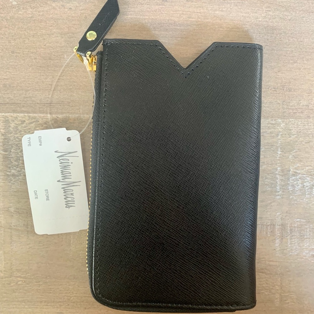 Neiman Marcus Black Leather Phone Holder /Wallet NWT